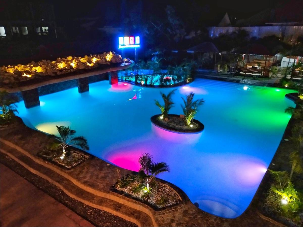 Gem'S Paradise Resort Cebu Exterior photo