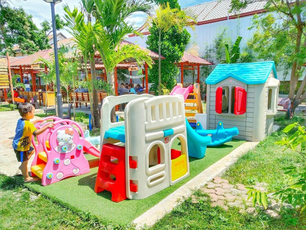 Gem'S Paradise Resort Cebu Exterior photo